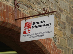 smith-channon-sign.jpg